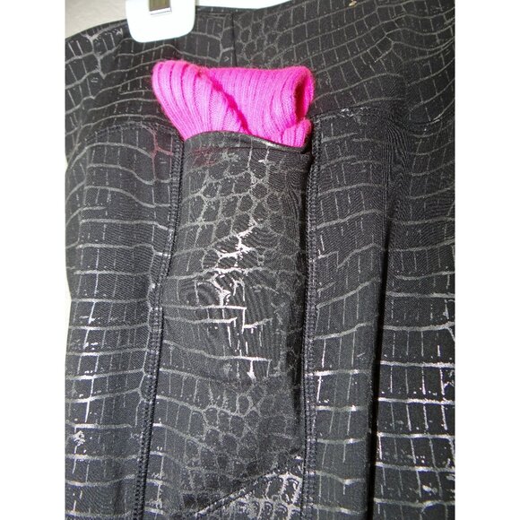 Pink Victoria Secret Activewear Leggings Black Reptile Print W/ Pockets Small S - Picture 6 of 8